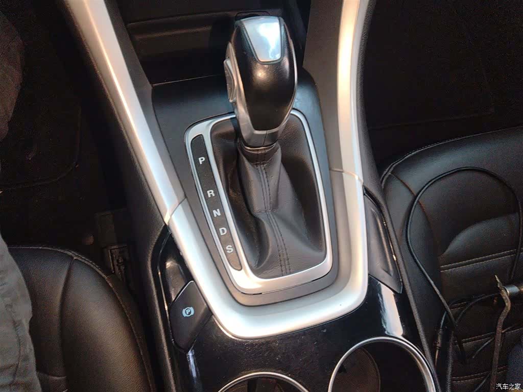 Ford Mondeo, 2015 6