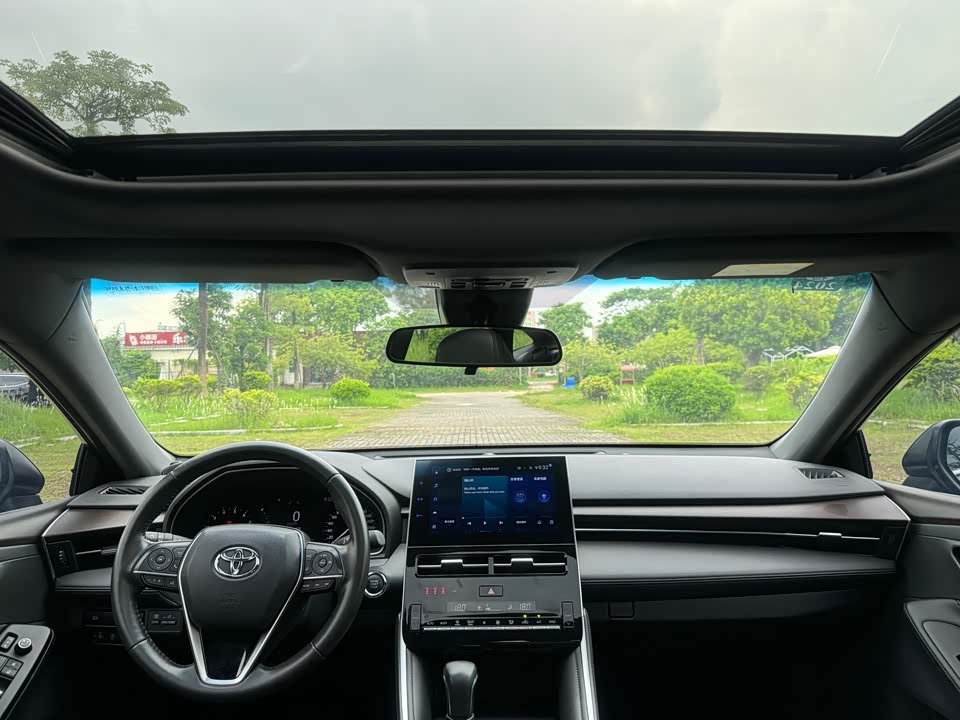 Toyota Asian dragon