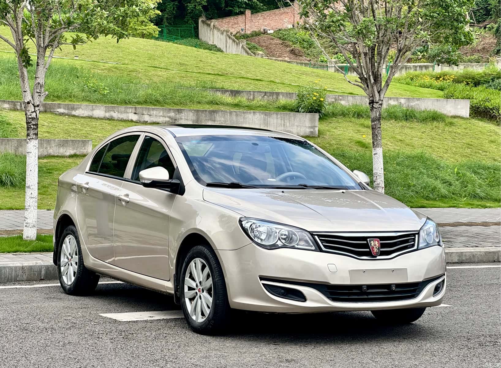 Roewe 350, 2016 3
