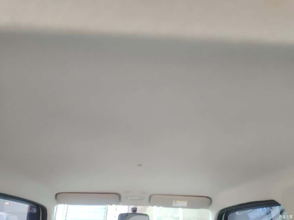 Geely Panda, 2025 18
