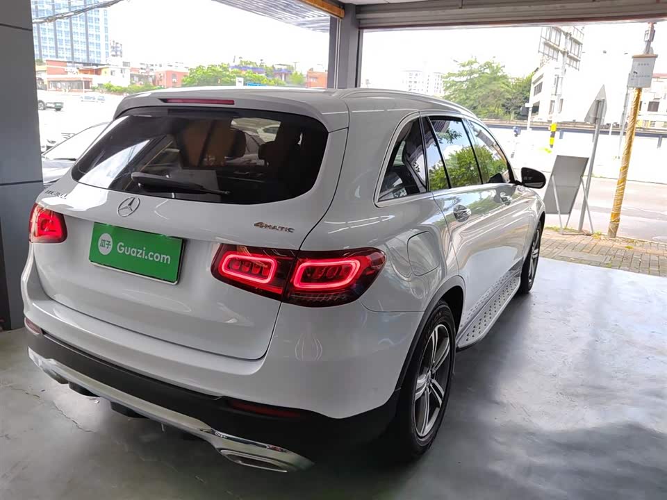 Mercedes-Benz GLC Mercedes-Benz GLC