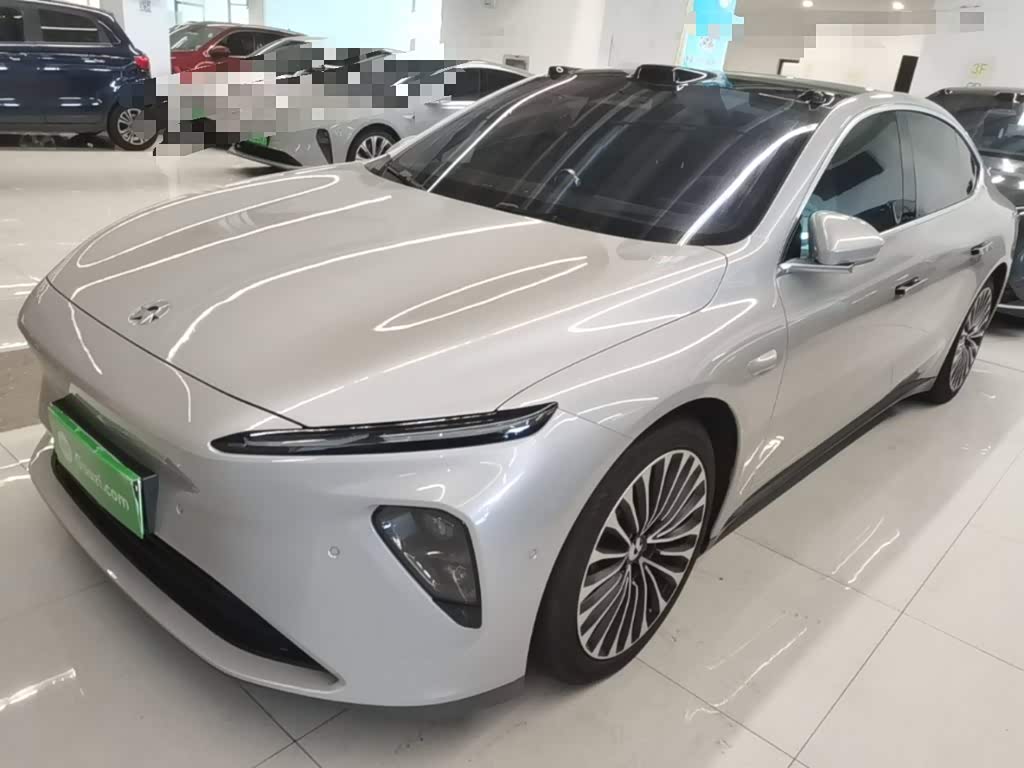 NIO ET7
