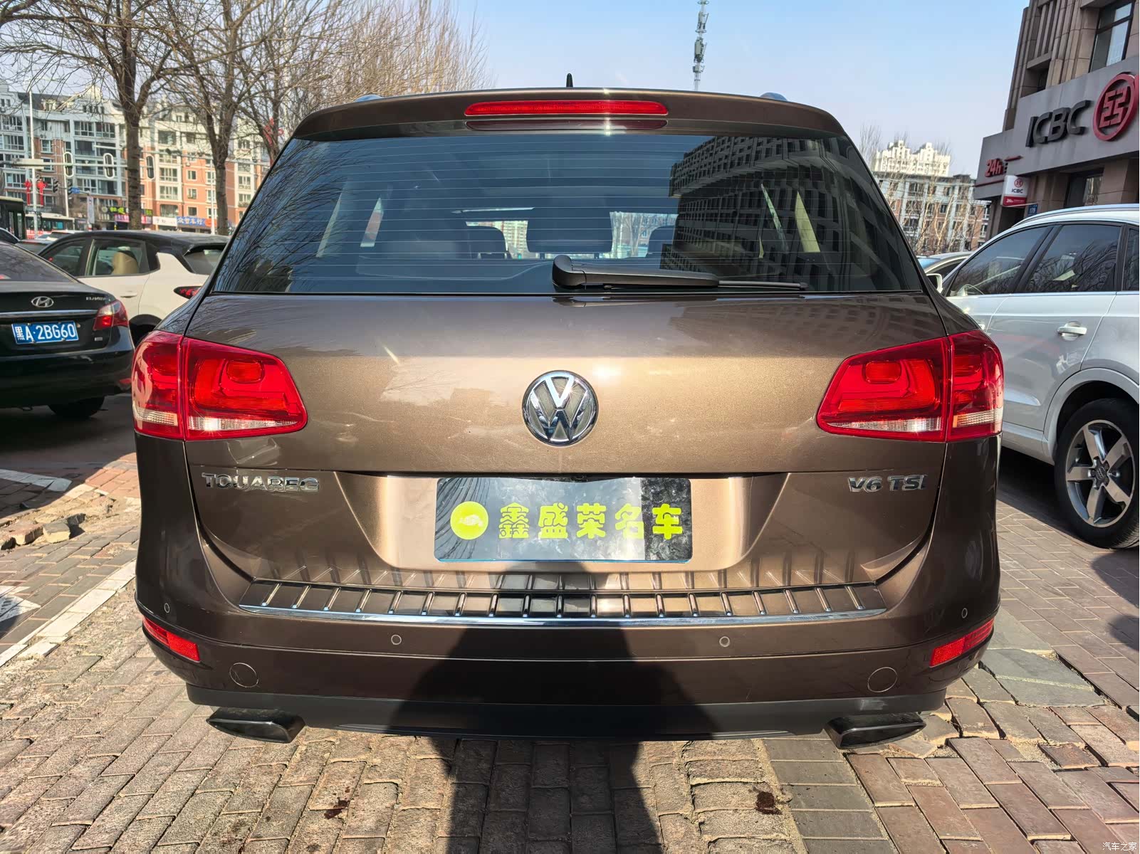 Volkswagen Touareg, 2015 все фото