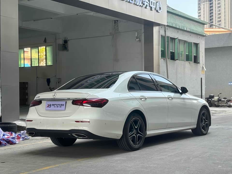 Mercedes-Benz E-class Mercedes-Benz E-class