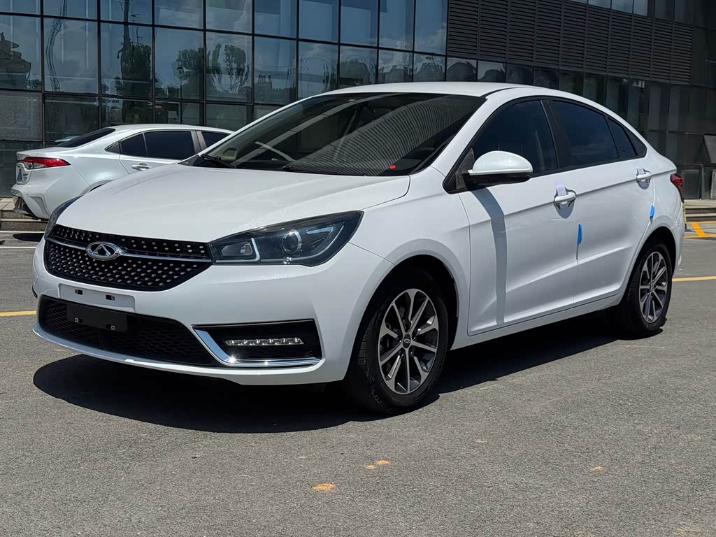 Chery Arrizo 5