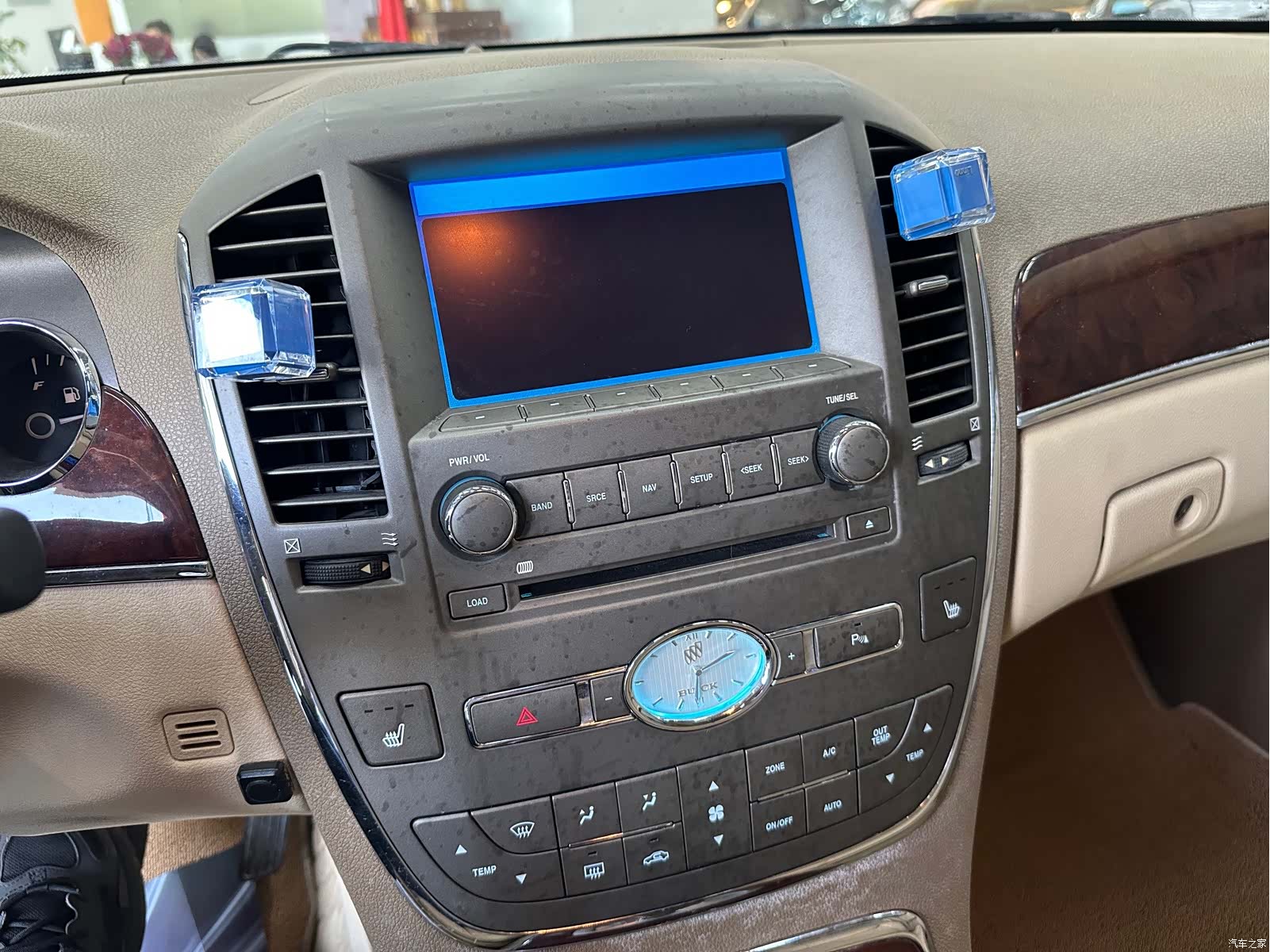 Buick 2.8, 2007 9