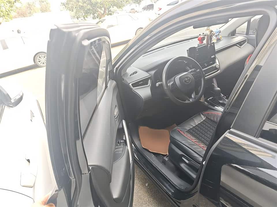 Toyota Corolla Sharp amplifier