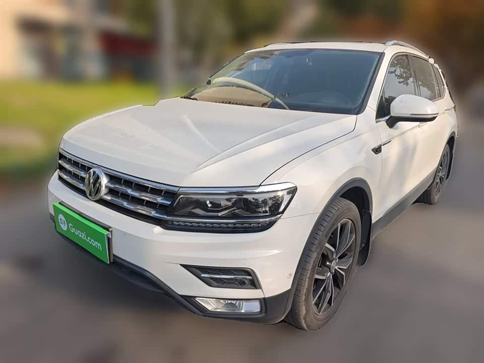 Volkswagen Tiguan L