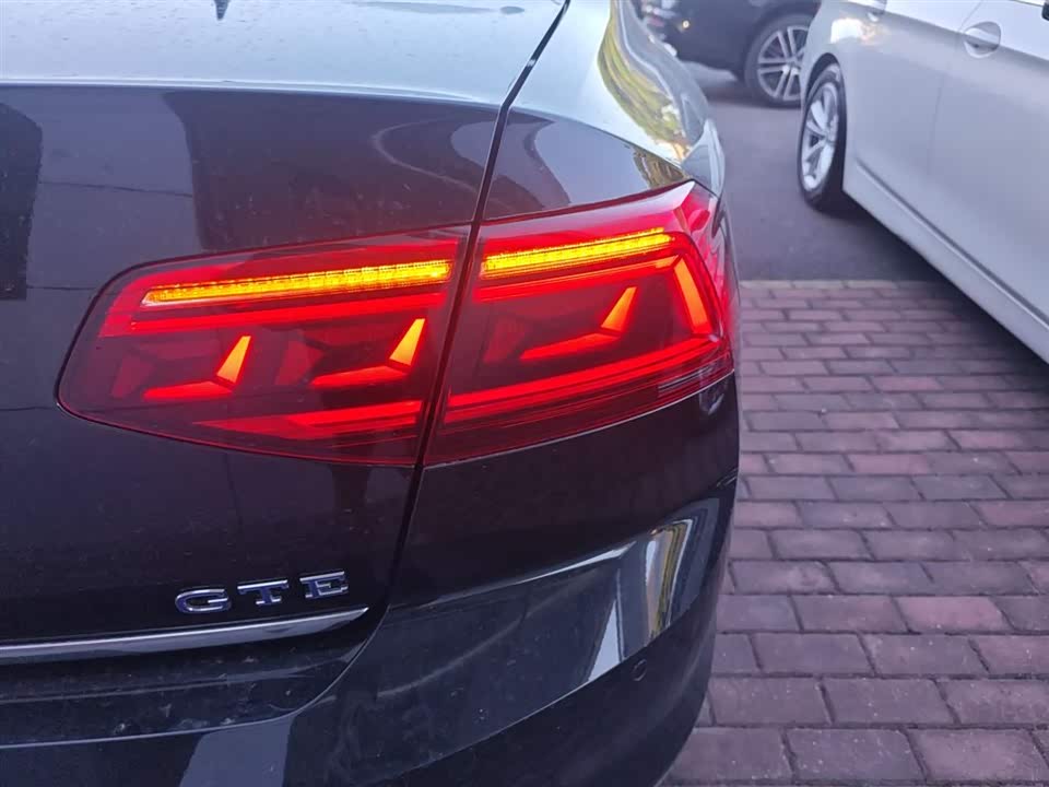 Volkswagen Magotan GTE