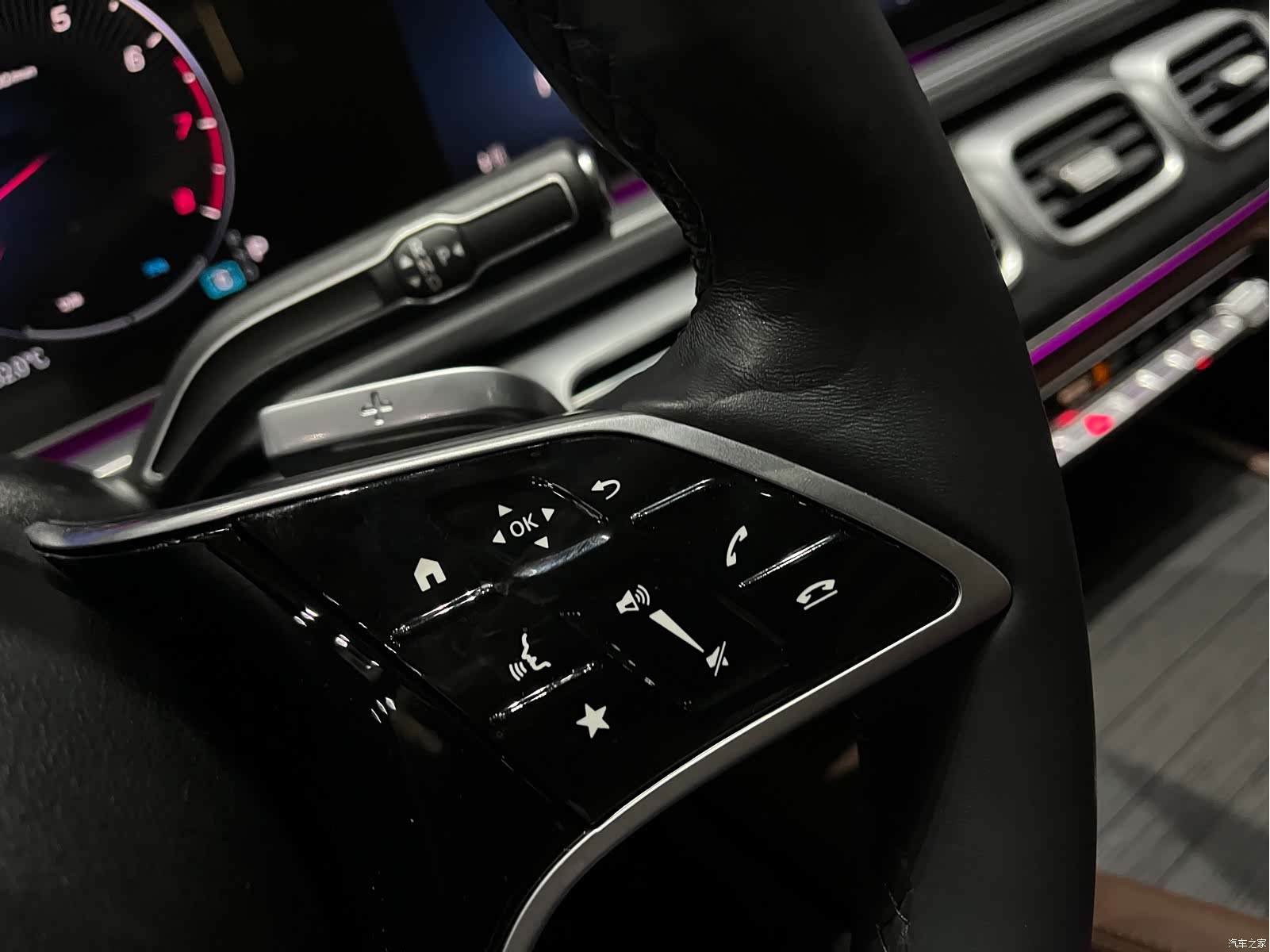 Mercedes-Benz GLE, 2023 20