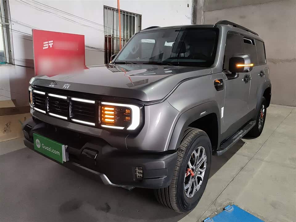 Beijing BJ40
