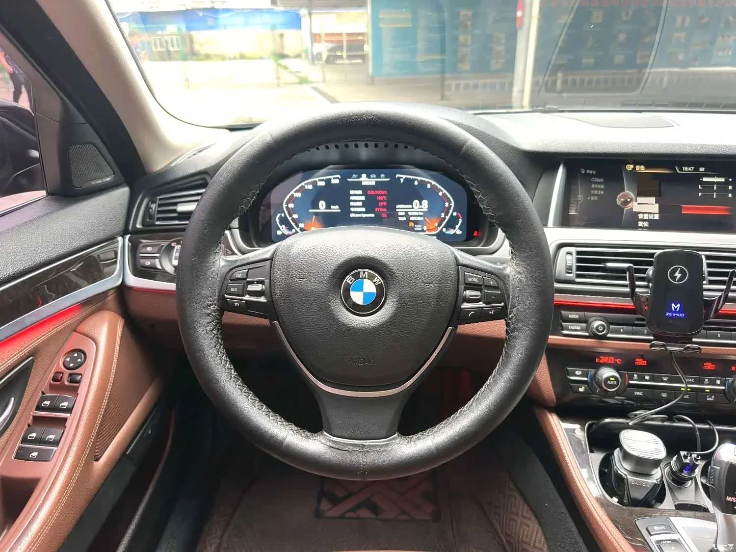 BMW 5 Series, 2015 13
