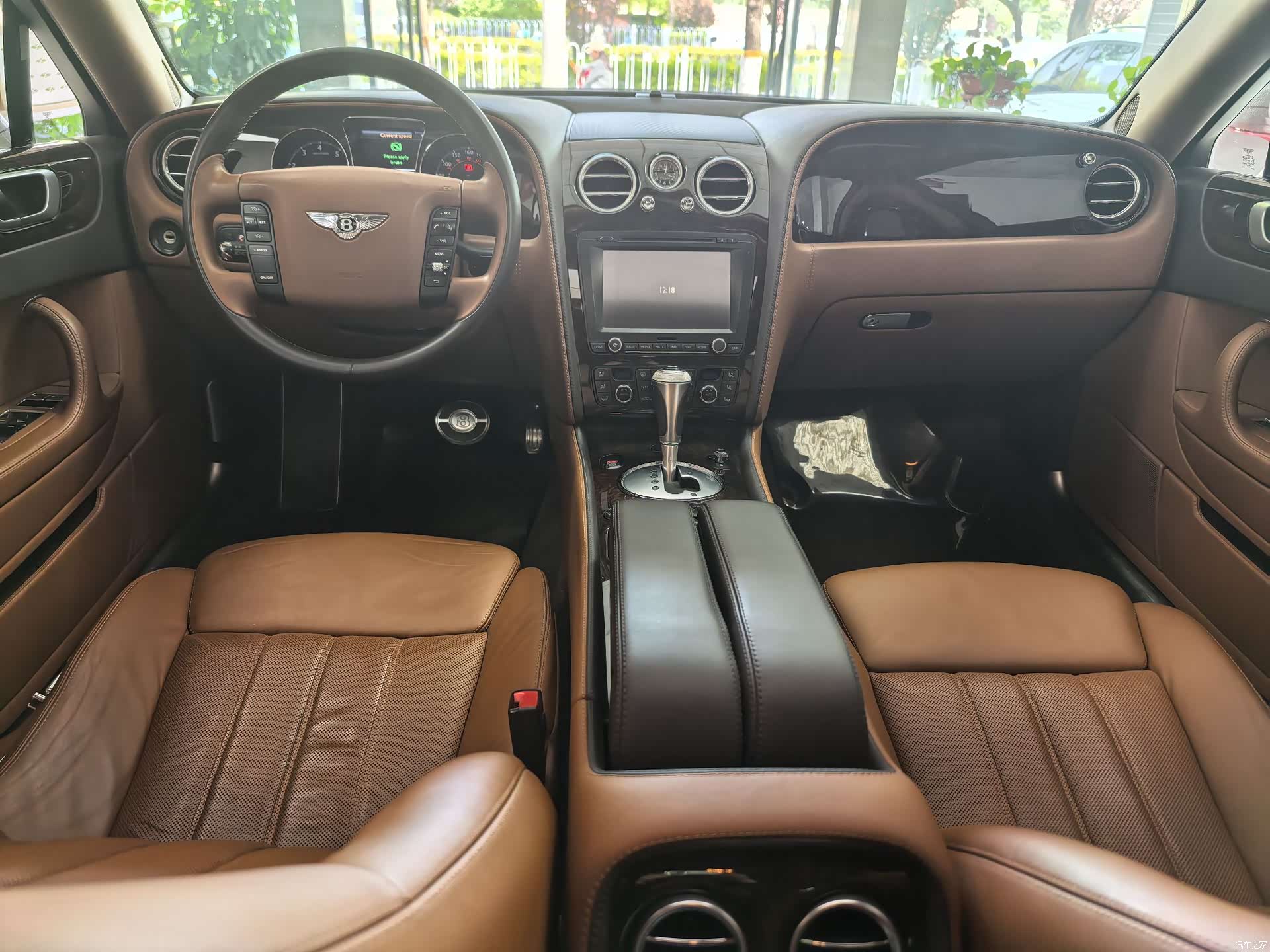 Bentley Flying Spur, 2013 все фото