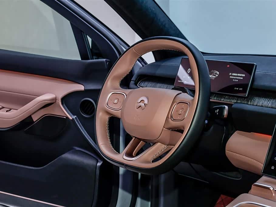 NIO EC6