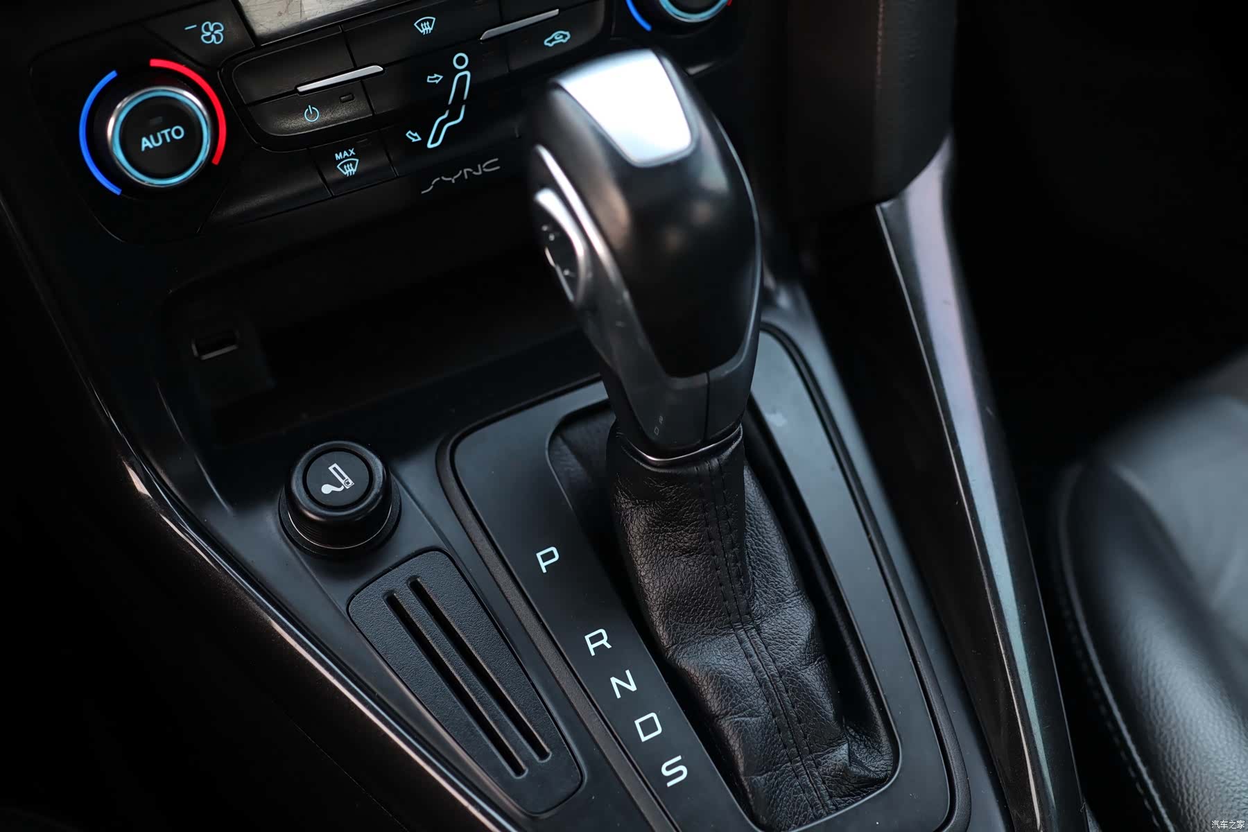 Ford Focus, 2016 11
