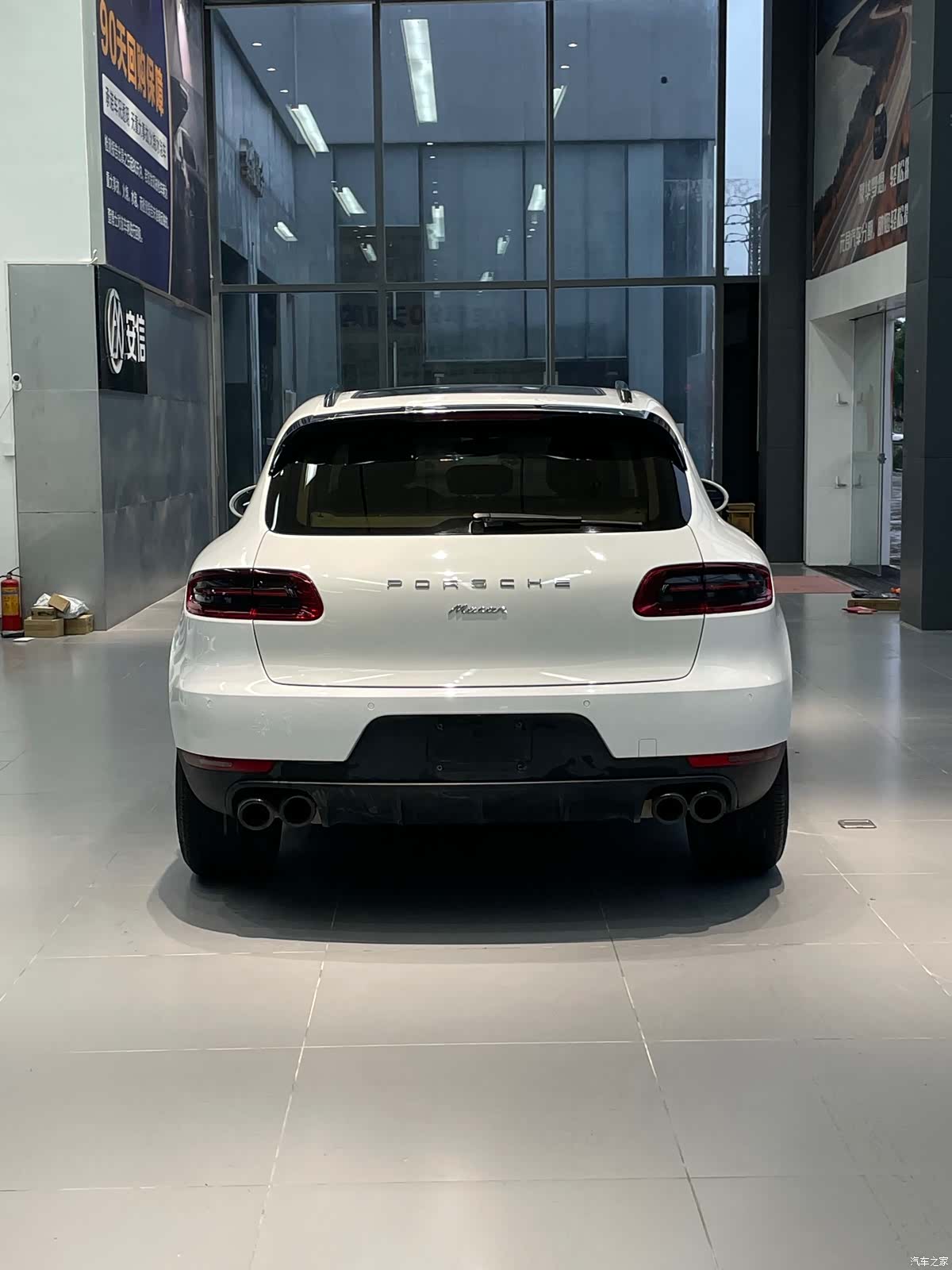 Porsche Macan, 2016 11