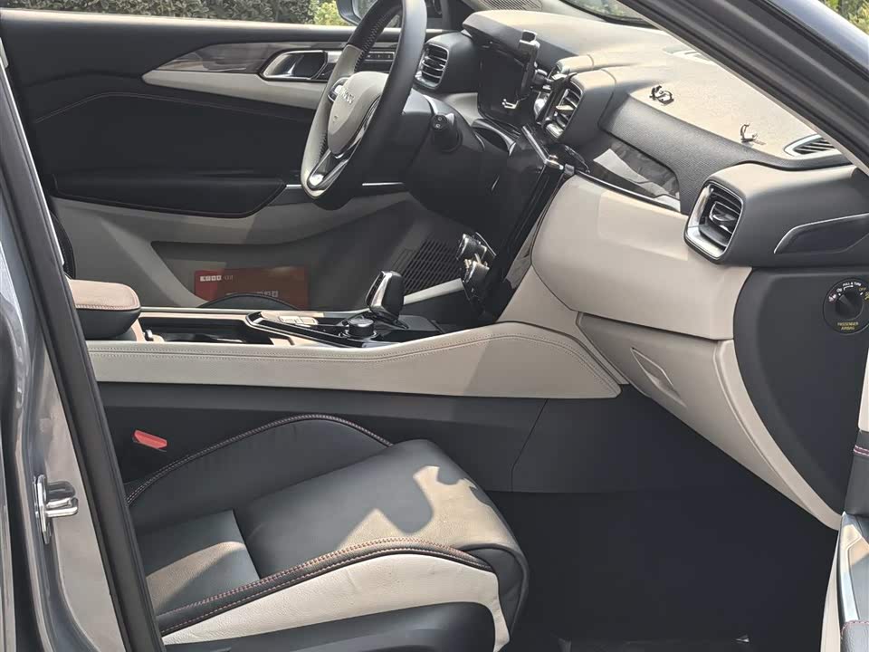 Lynk & Co 02 New energy