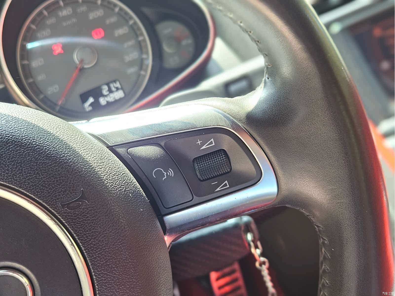 Audi TT, 2009 6