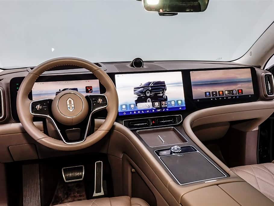 AITO Ask the world M9