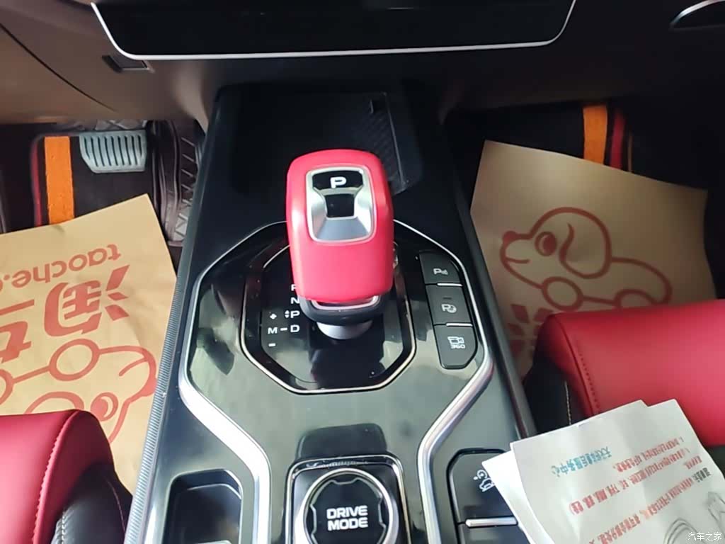 Geely Icon, 2022 14