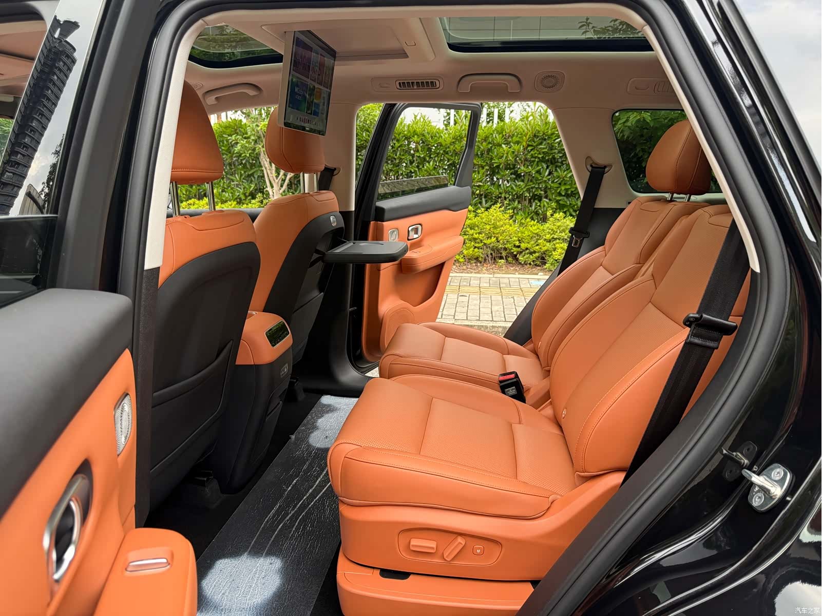 Leapmotor C16, 2025 12
