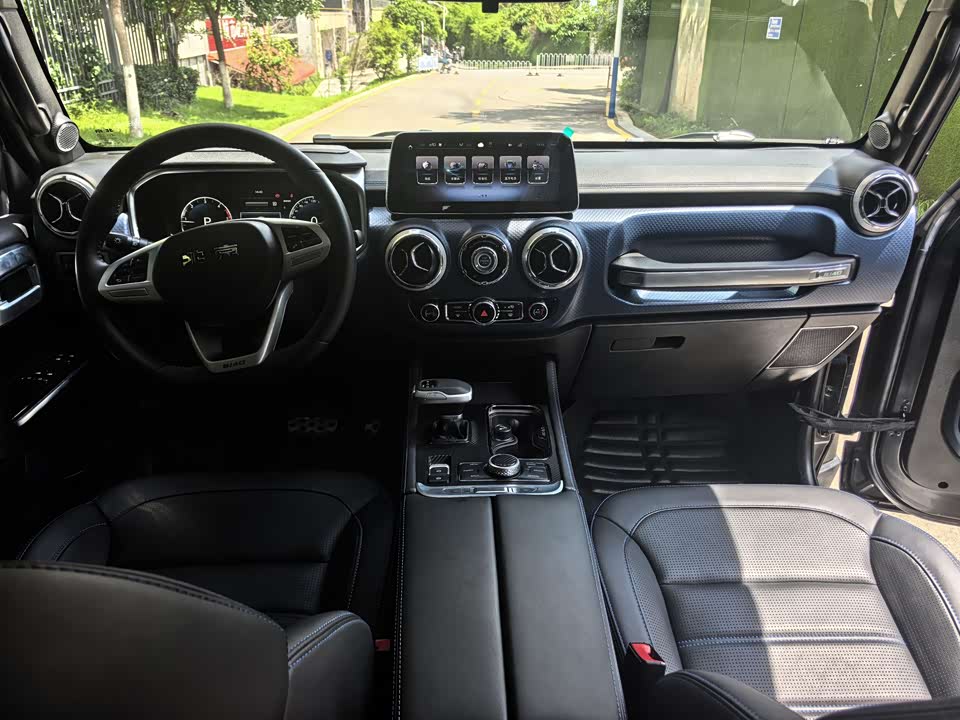 Beijing BJ40