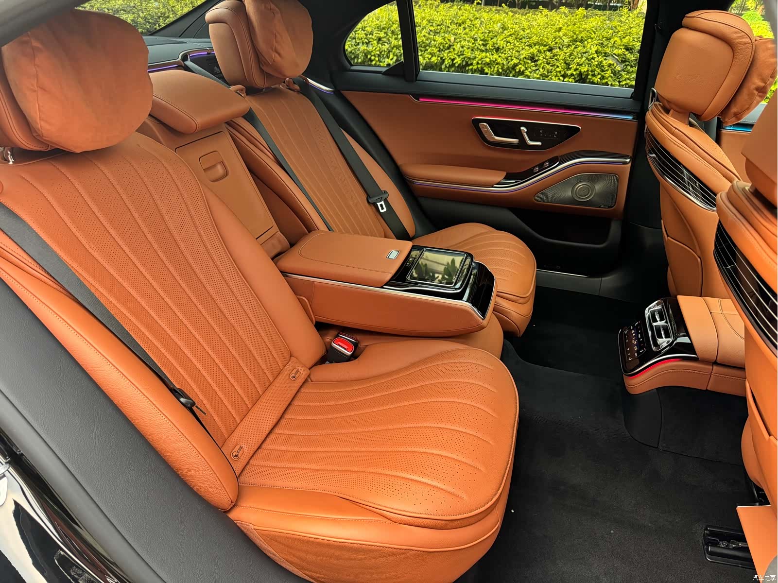 Mercedes-Benz S-Class, 2022 16
