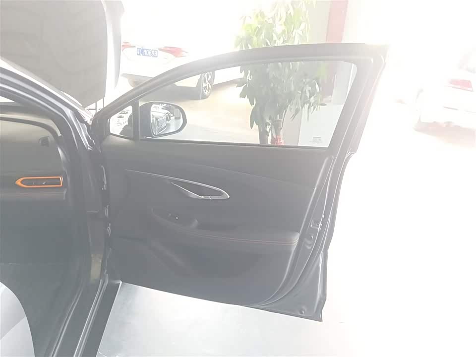 Changan UNI-T Changan UNI-T