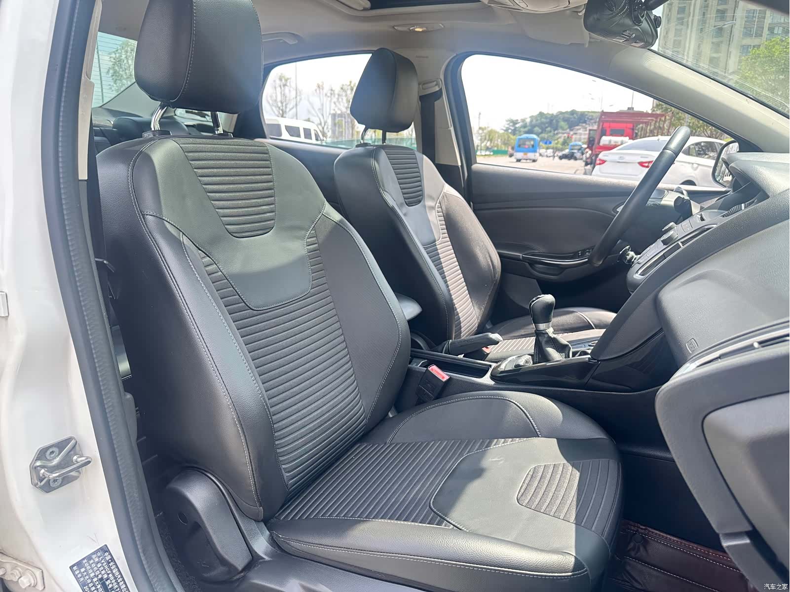 Ford Focus, 2016 22