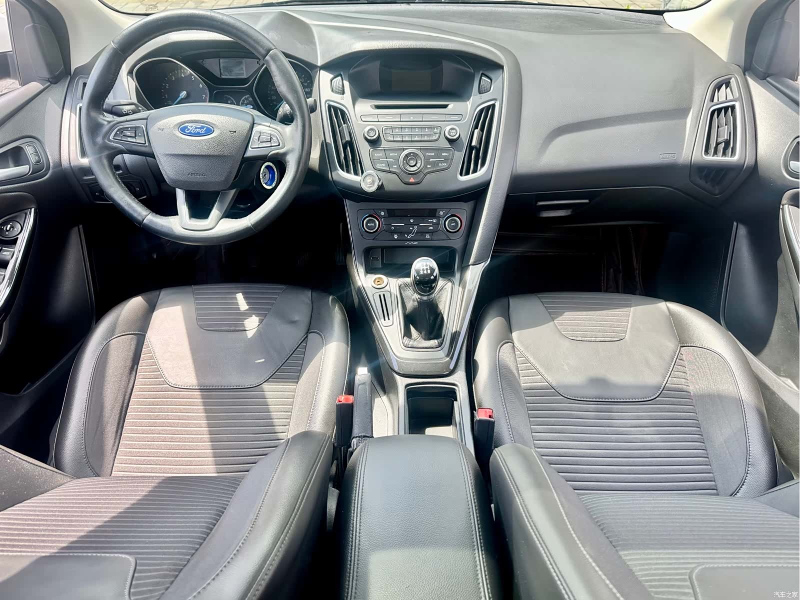 Ford Focus, 2016 33
