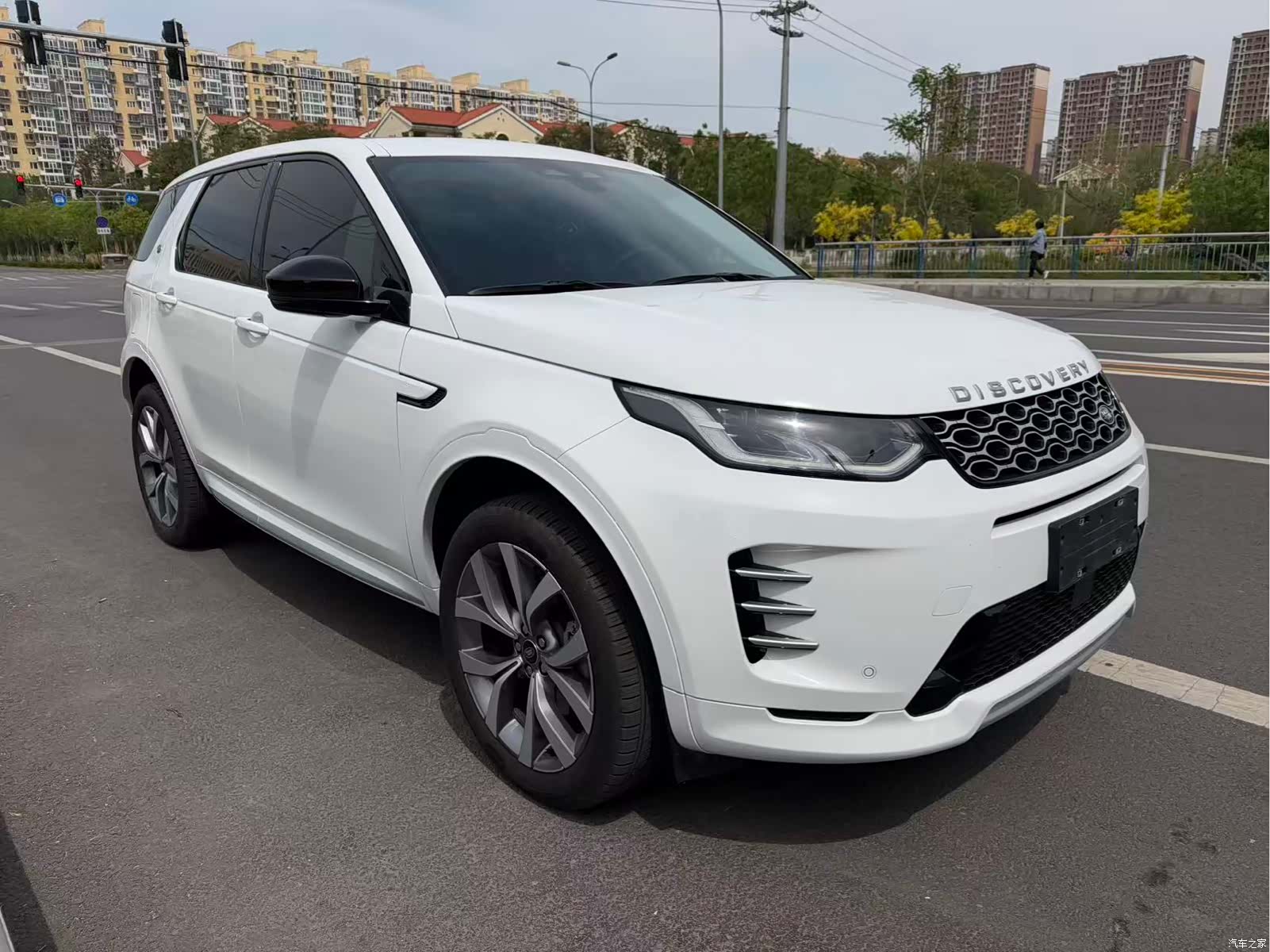 Land Rover Discovery, 2025 3