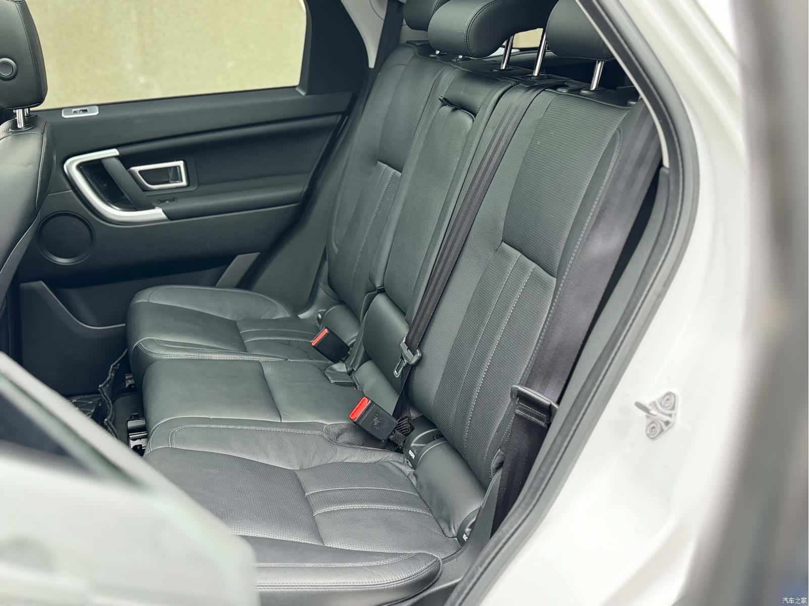 Land Rover Discovery, 2017 16