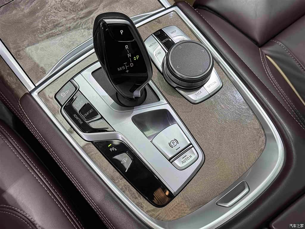 BMW 7 Series, 2019 10