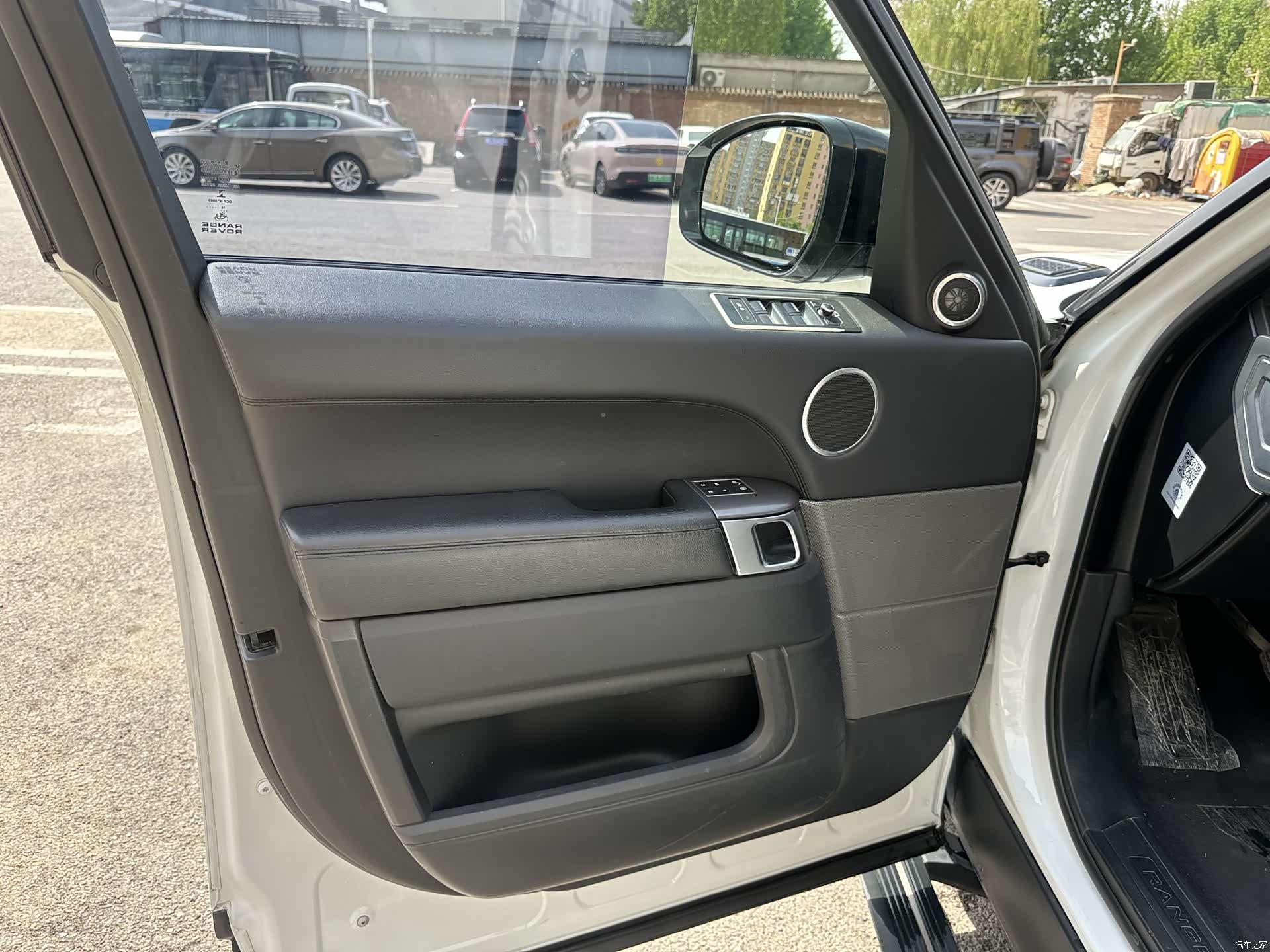 Land Rover Range Rover, 2017 все фото