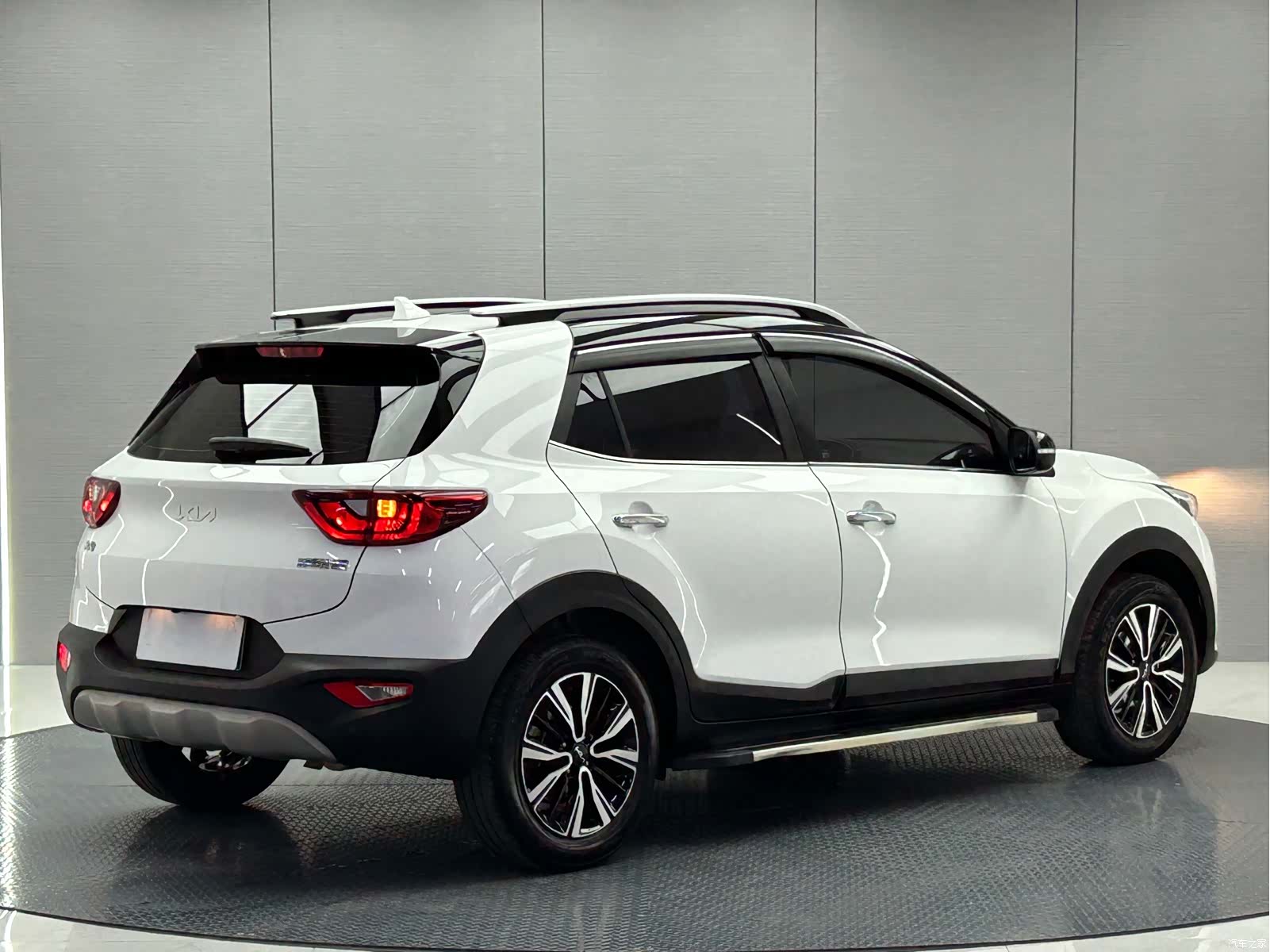 Kia KX1, 2022 4