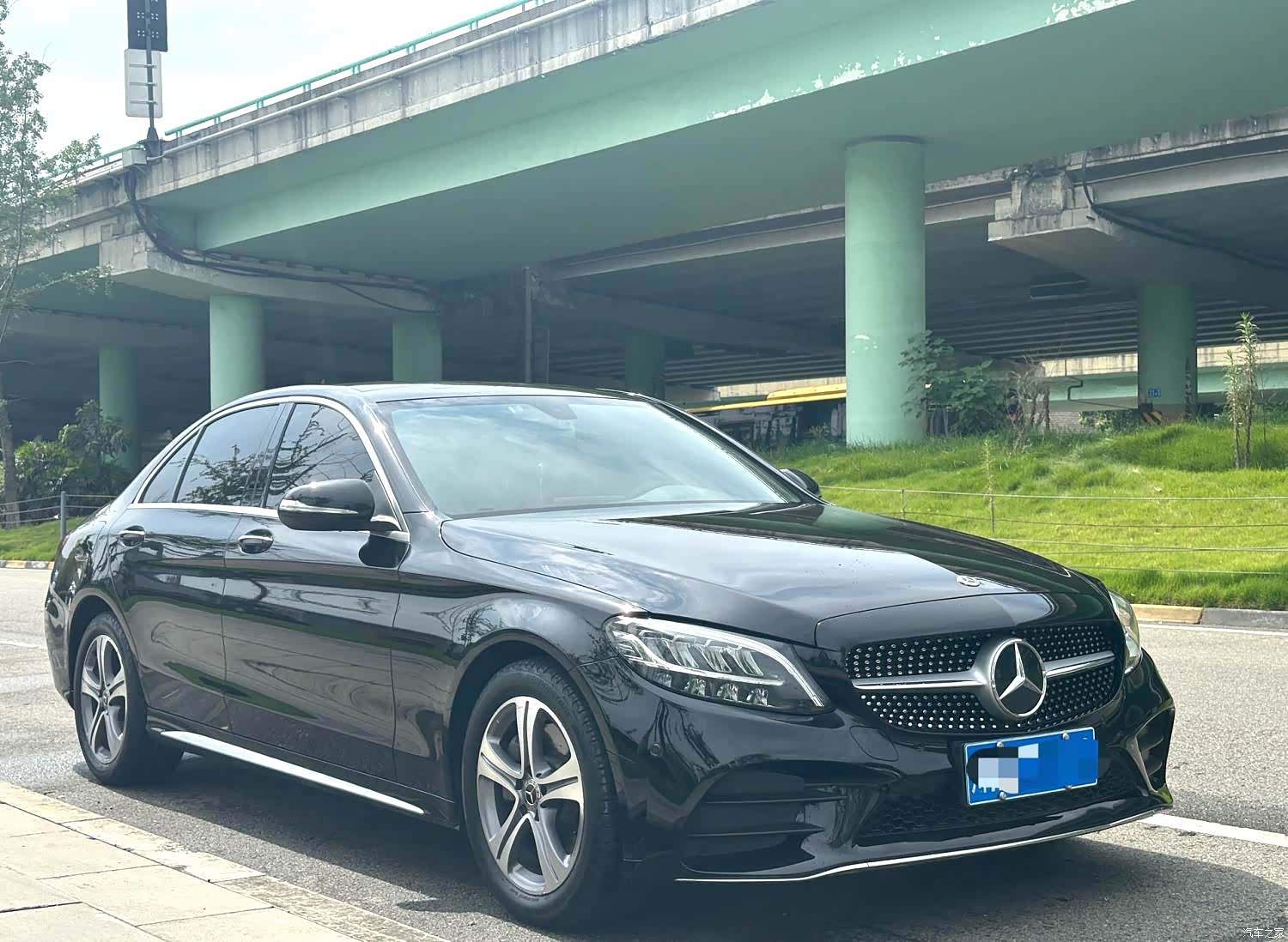 Mercedes-Benz C-Class, 2019 3