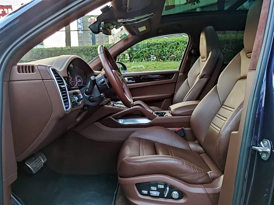 Porsche Cayenne Porsche Cayenne