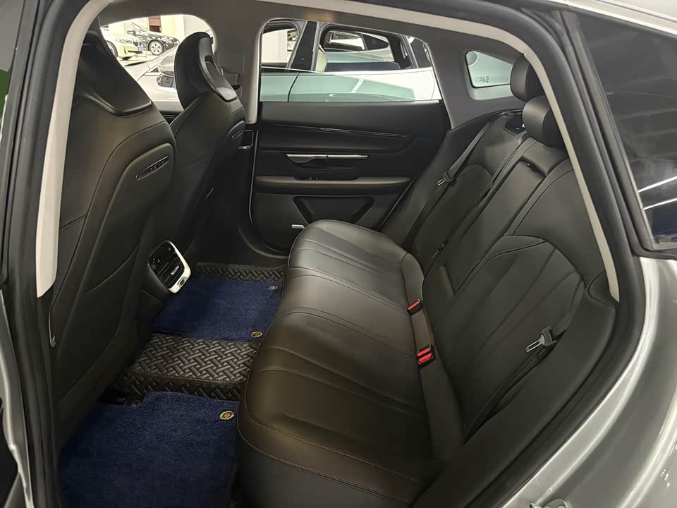 XPENG P7 XPENG P7