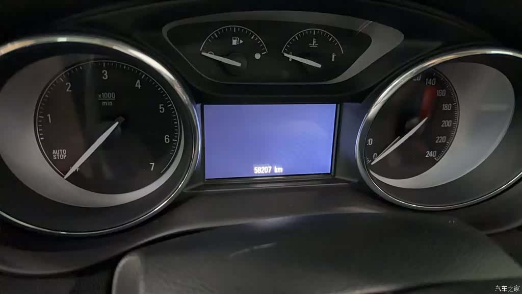 Buick Envision Plus, 2020 все фото