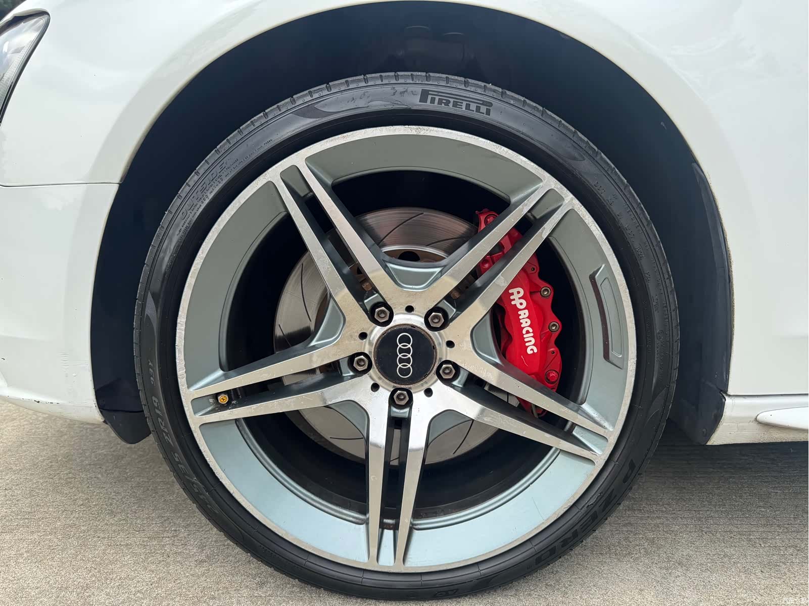 Audi A4L, 2015 все фото