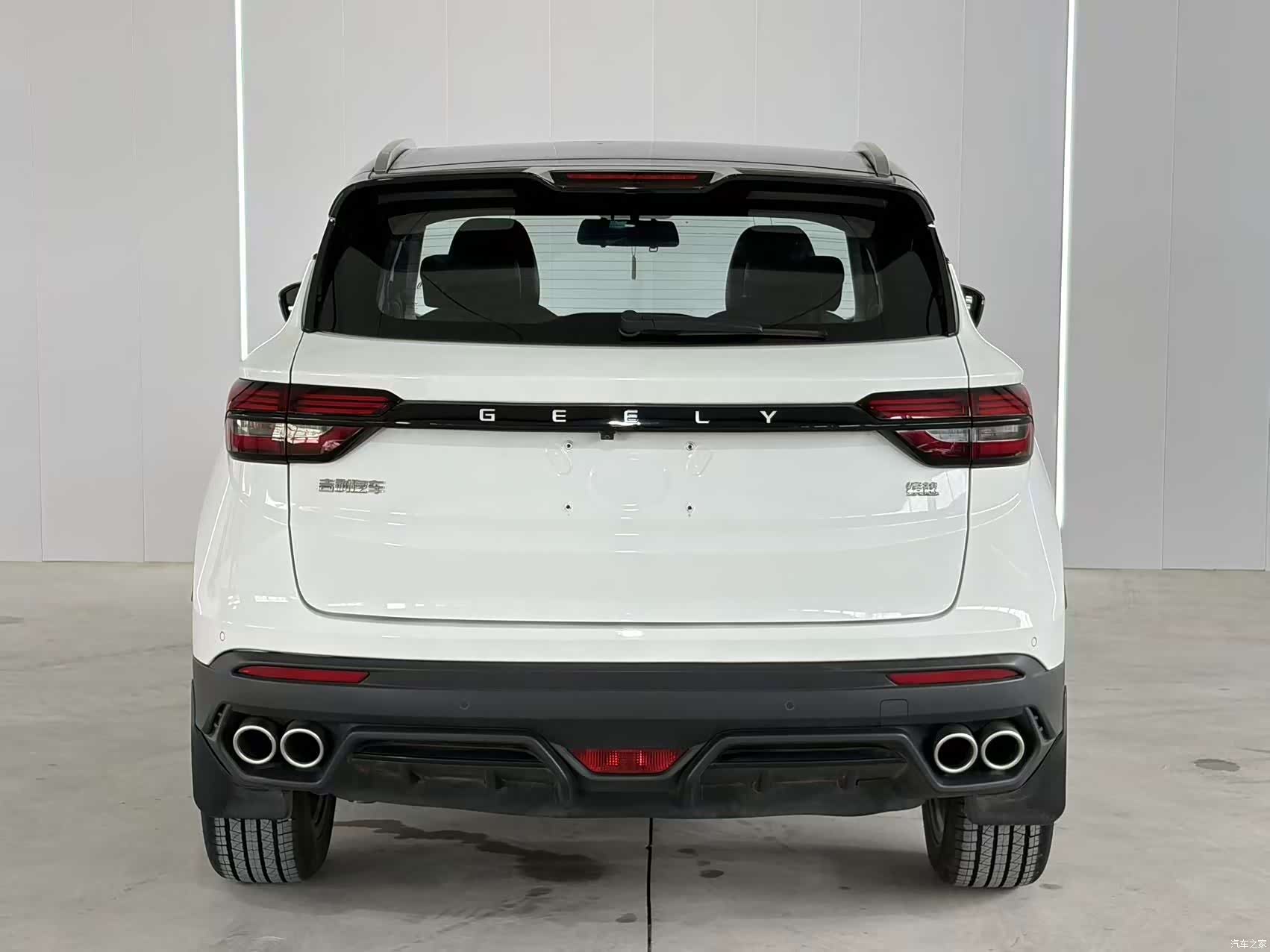 Geely Coolray, 2022 все фото