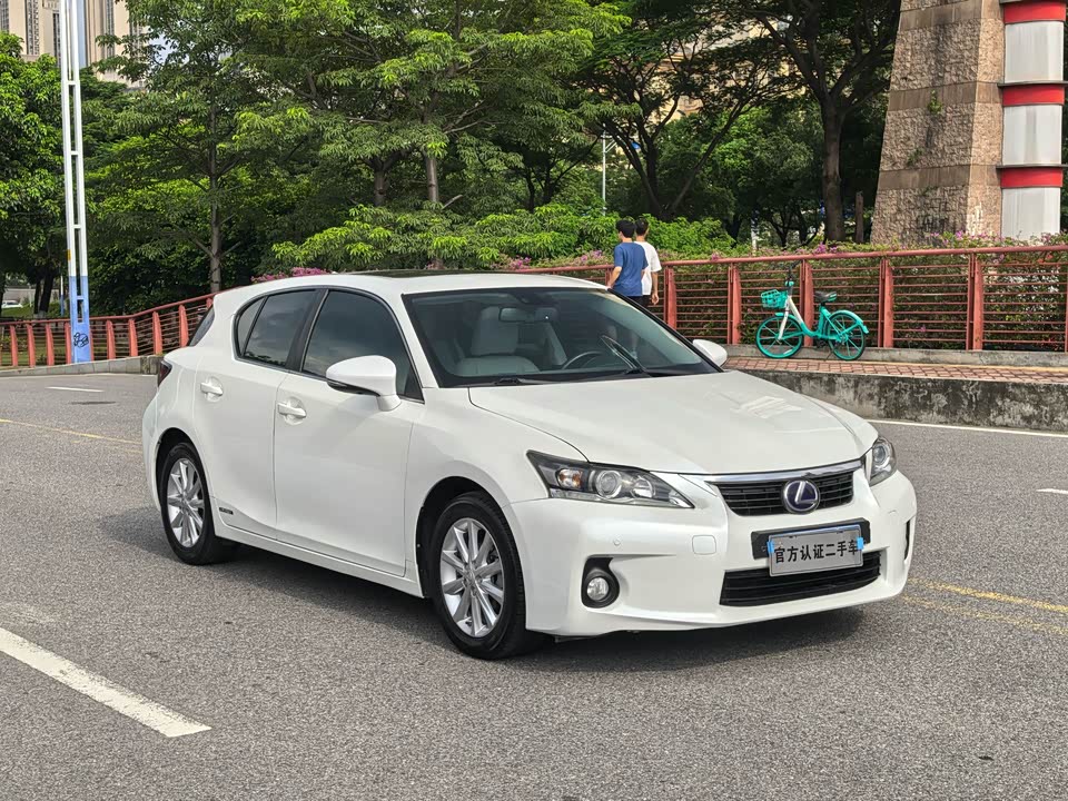 Lexus CT Lexus CT