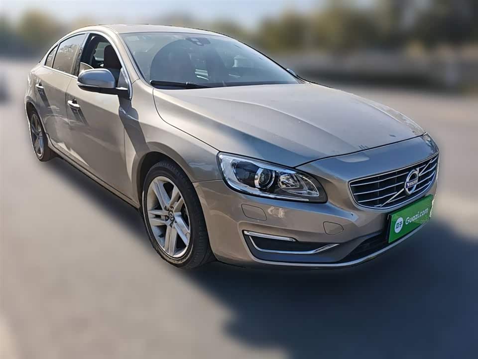 Volvo S60