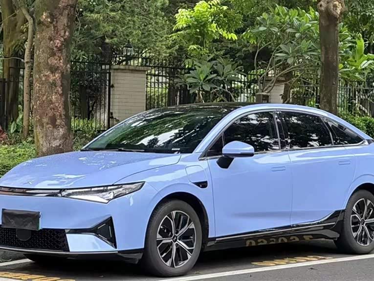 XPENG P5