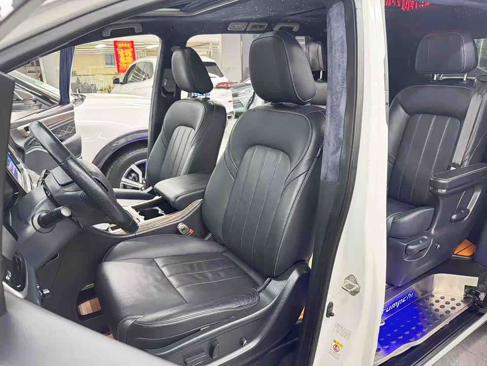 Trumpchi Trumpchi M8