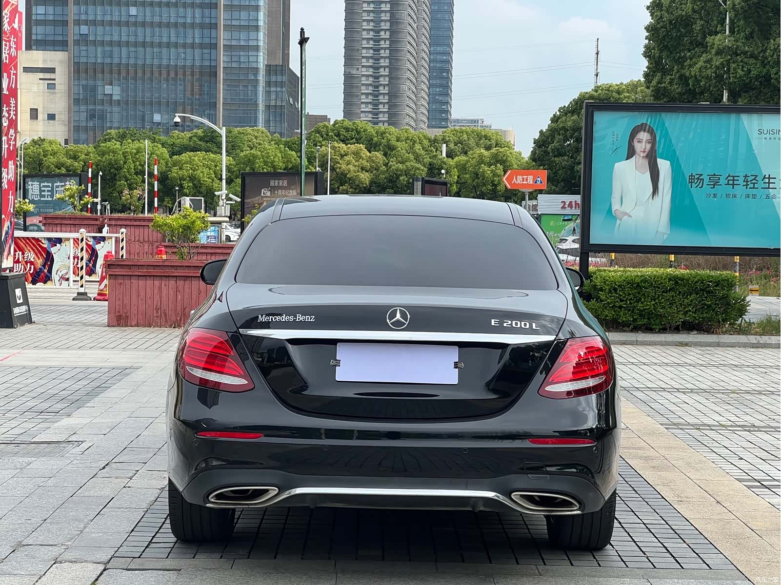 Mercedes-Benz E-Class, 2018 4