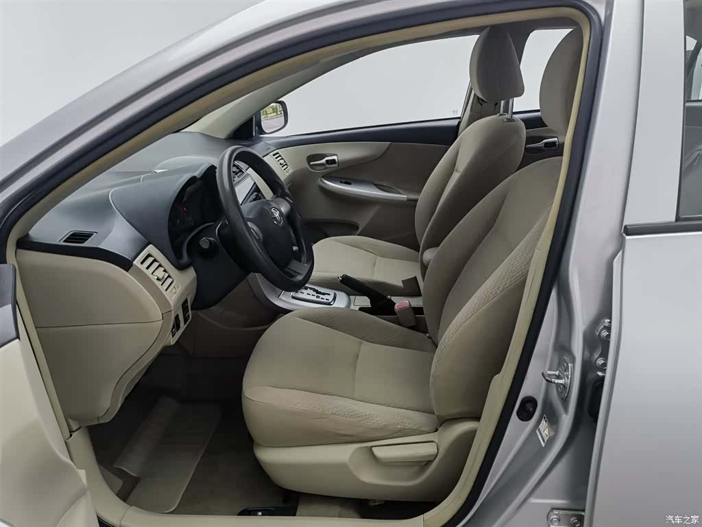 Toyota Corolla, 2011 10