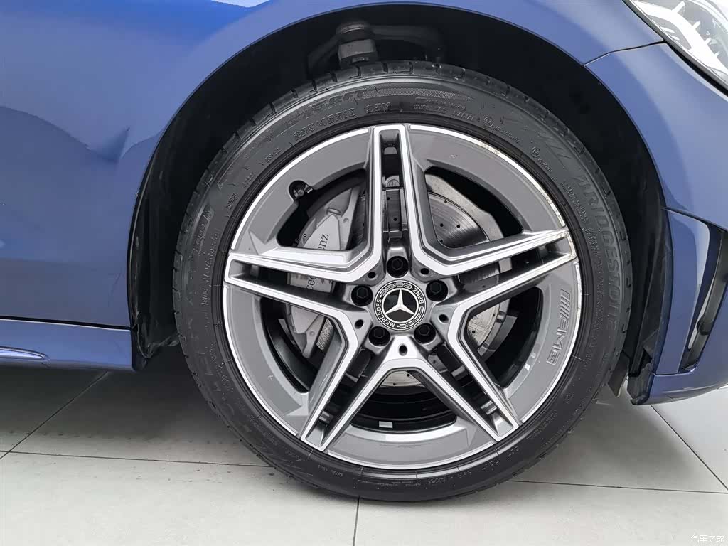 Mercedes-Benz C-Class, 2019 17