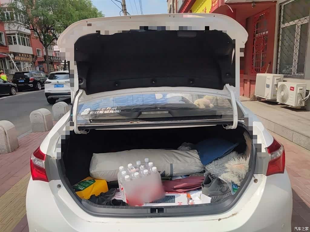 Toyota Corolla, 2015 15