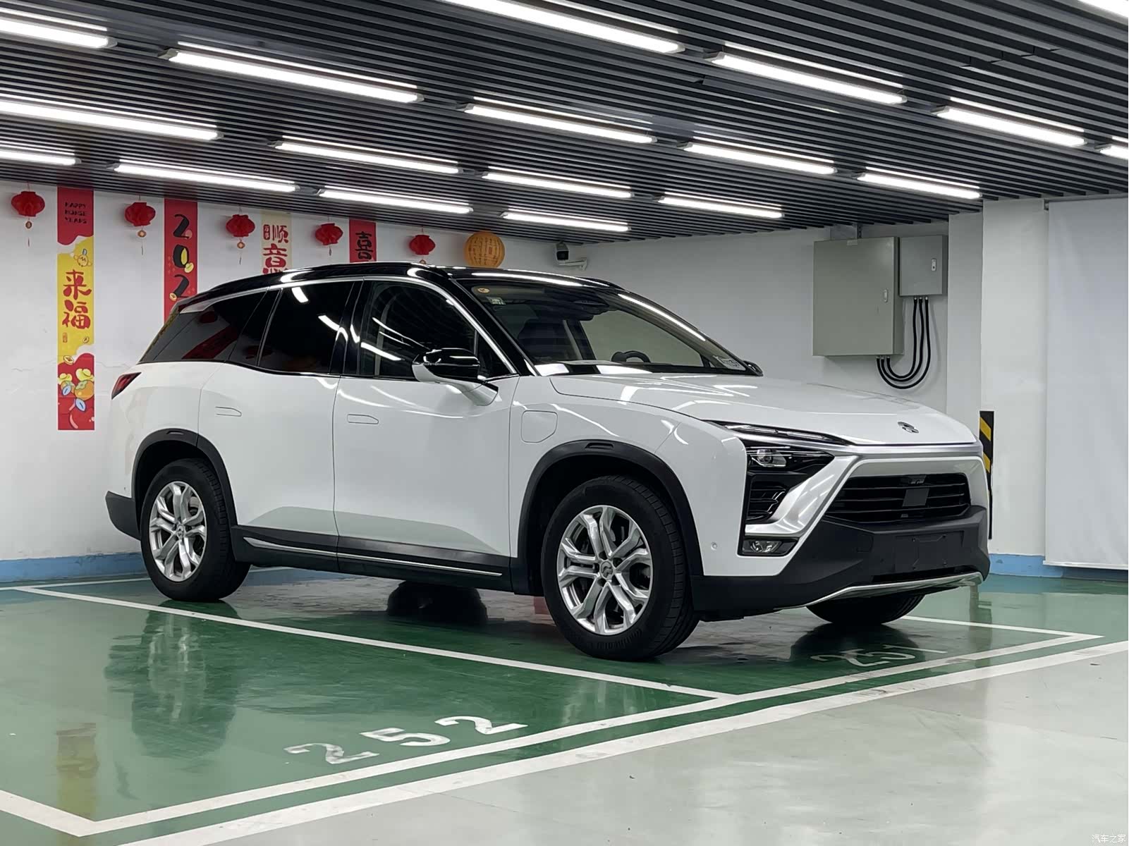 NIO ES8, 2019 3